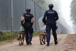 [VIDEO] Na straży granicy: Codzienność polskich  policjantów na pograniczu z Białorusią
